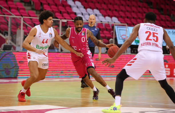 金玟哉的缺 金玟哉的缺