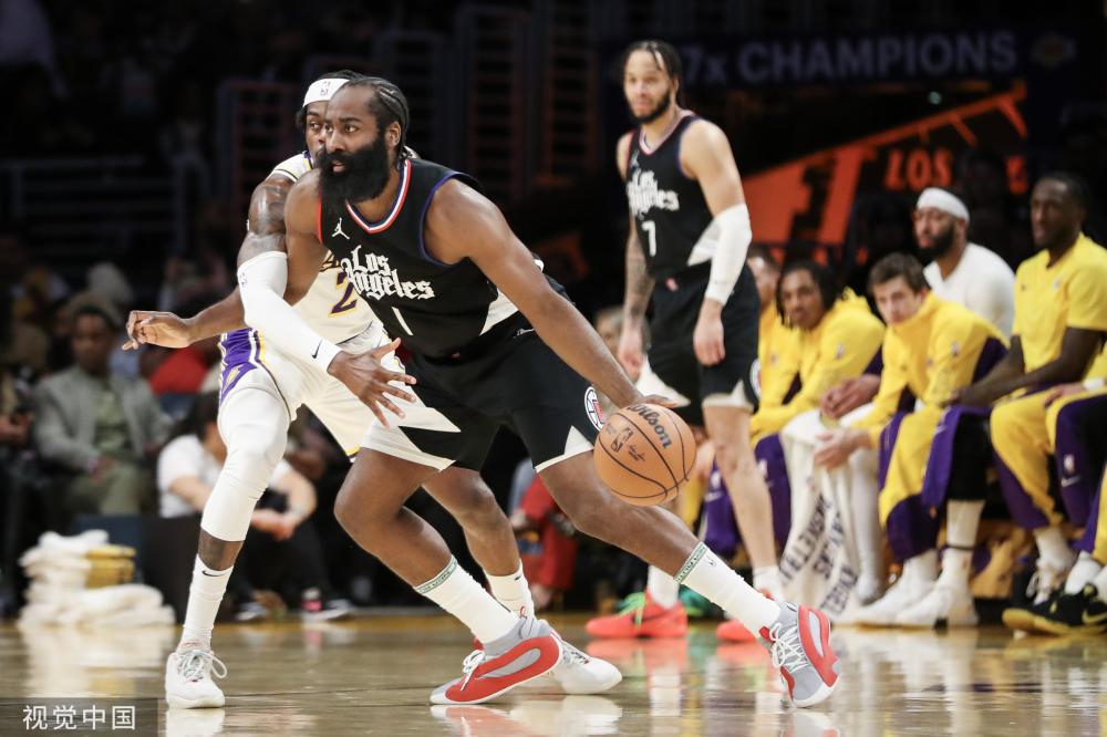 裁判判罚的 裁判判罚的