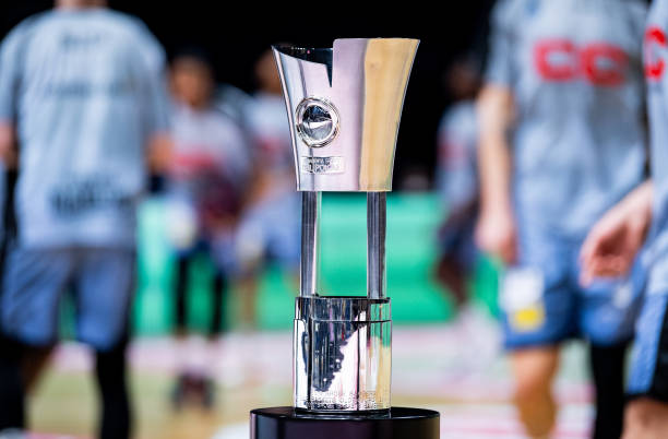 首先是因为 首先是因为