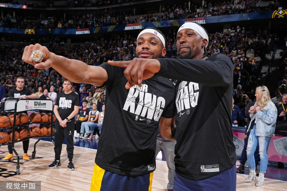 在篮球界 在篮球界